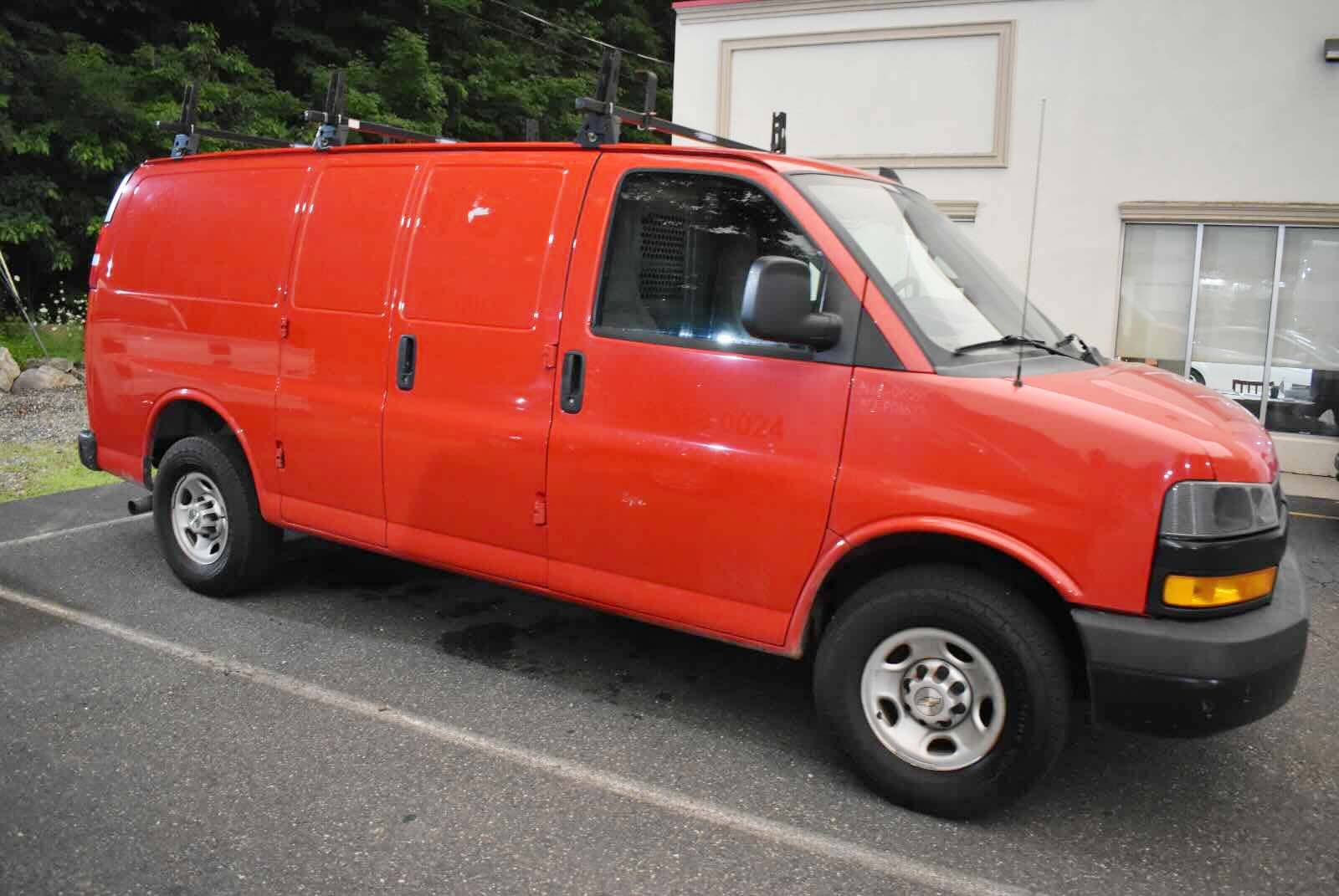 chevrolet express cargo 2020 1GCWGAFP8L1275047 image